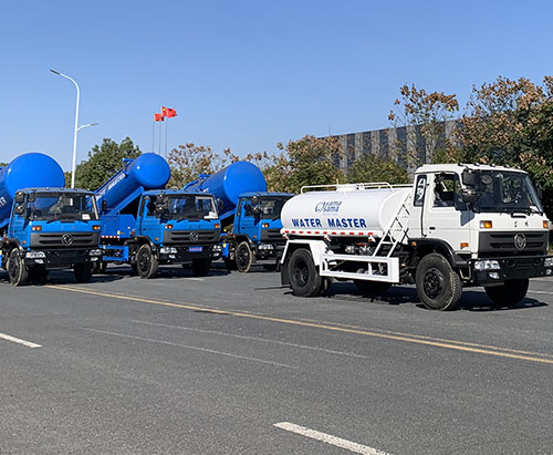Three Units Of Vacuum Trucks And One Unit Of Water Truck Ship To Ghana